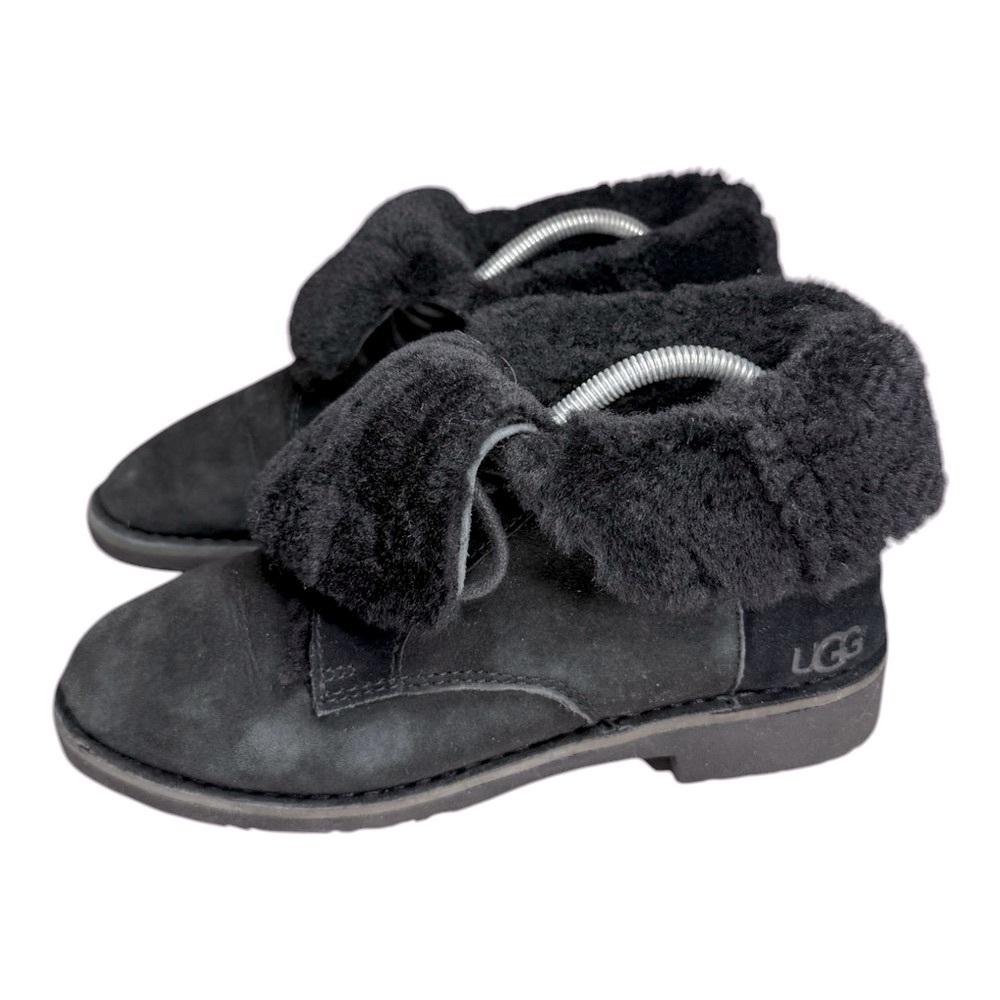 Ugg Quicy Black Boots Size 7.5
